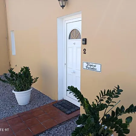 Ele Hause Tropical Paradise *