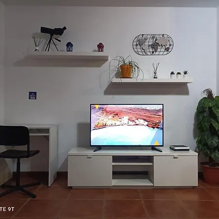 Ele Hause Tropical Paradise *